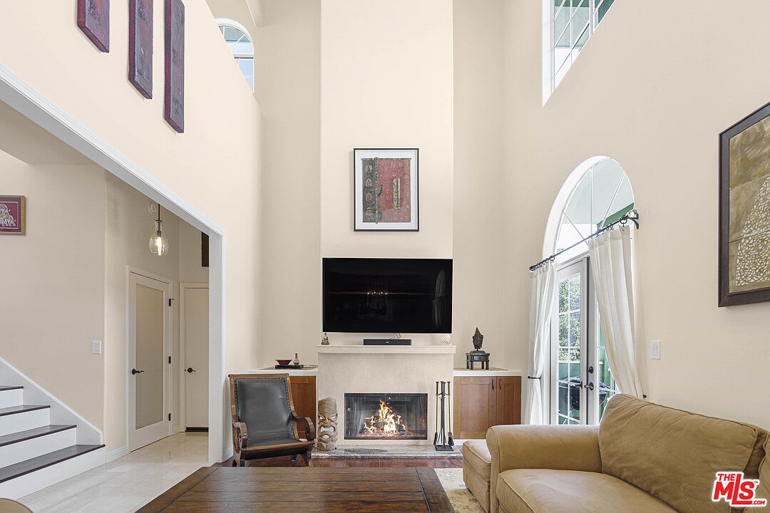 26600 Ocean View Drive