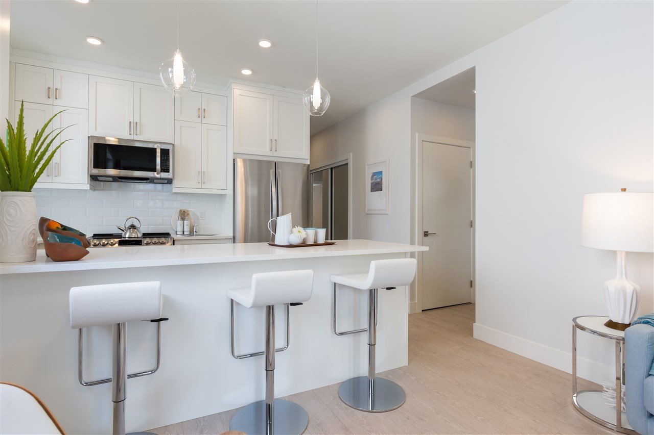 101-2763 Horley St