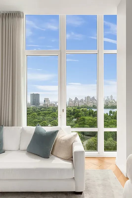 15 West 96th Street Unit: 21