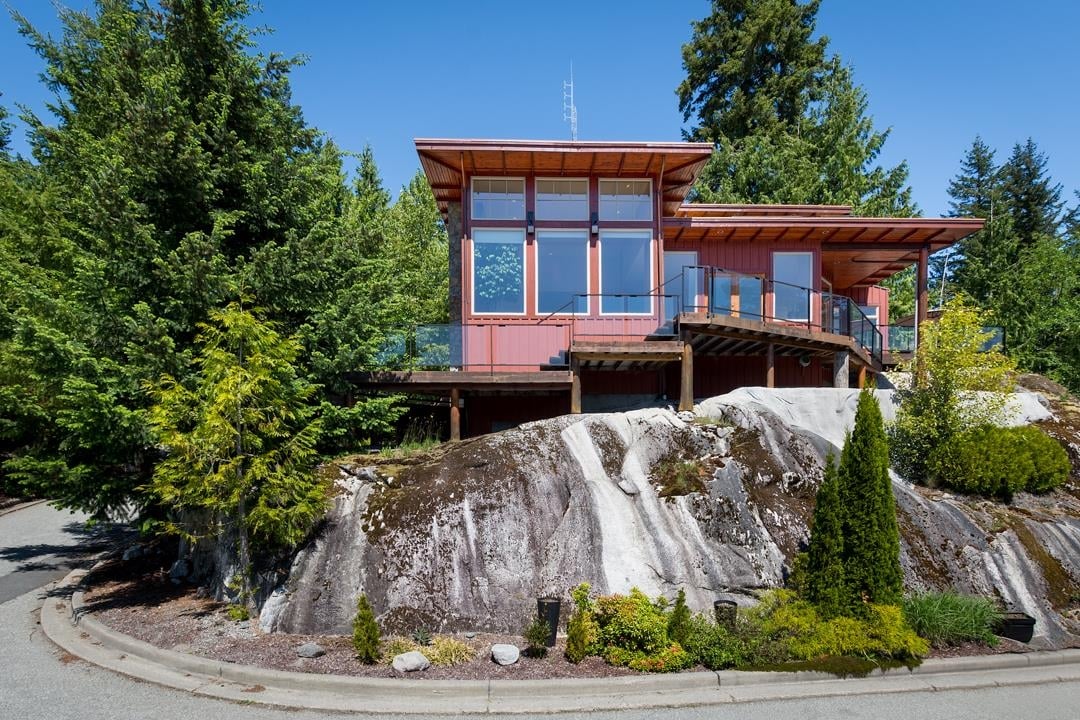 4-40781 Thunderbird Ridge
