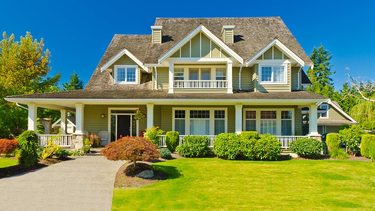 8 Curb Appeal Trends that Make the Best First Impressions