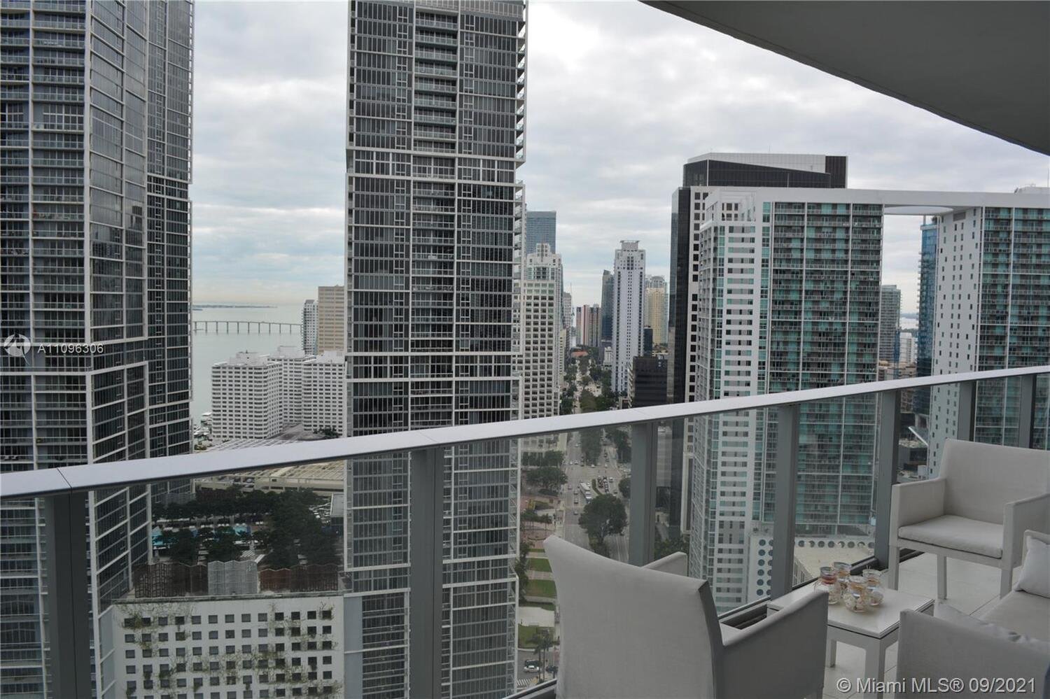 200 Biscayne Blvd Way, #3308  