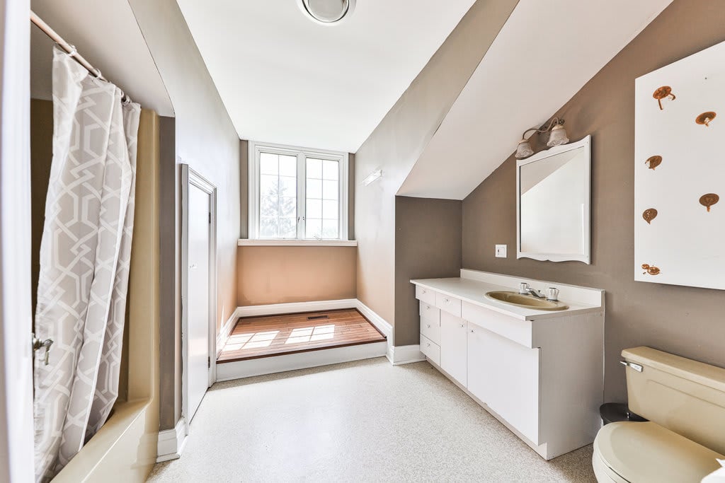 3350 Guelph Line, Burlington