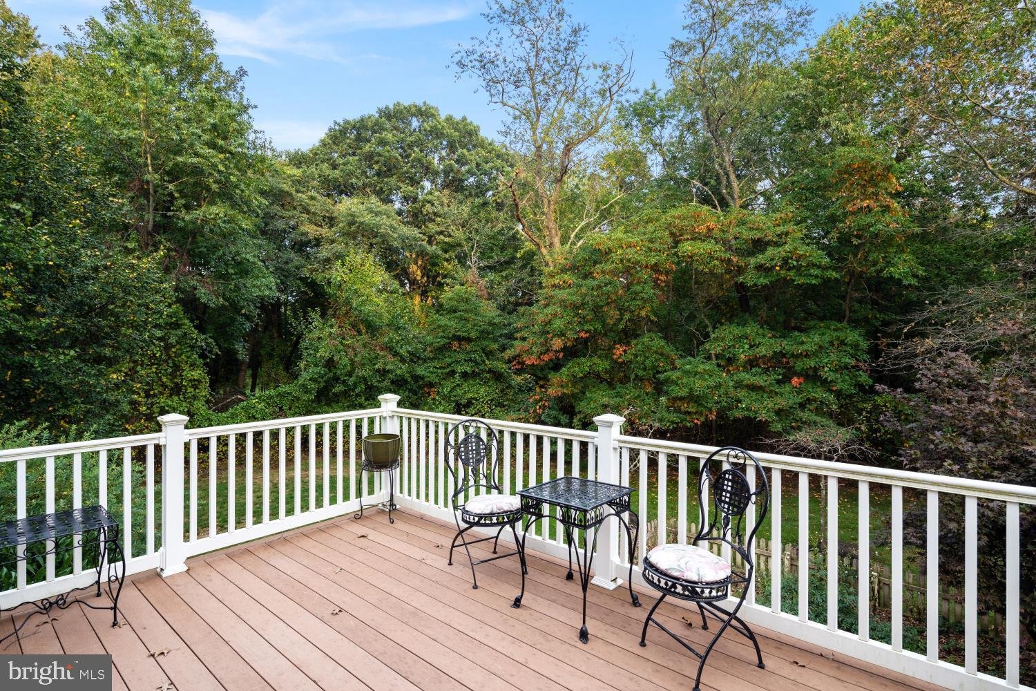 106 Endsleigh Ct