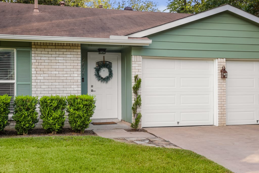2505 Broken Oak Dr