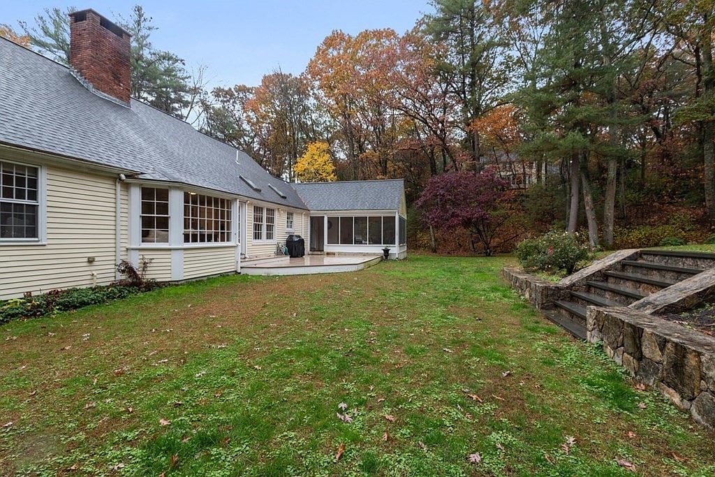 25 Old Weston Road