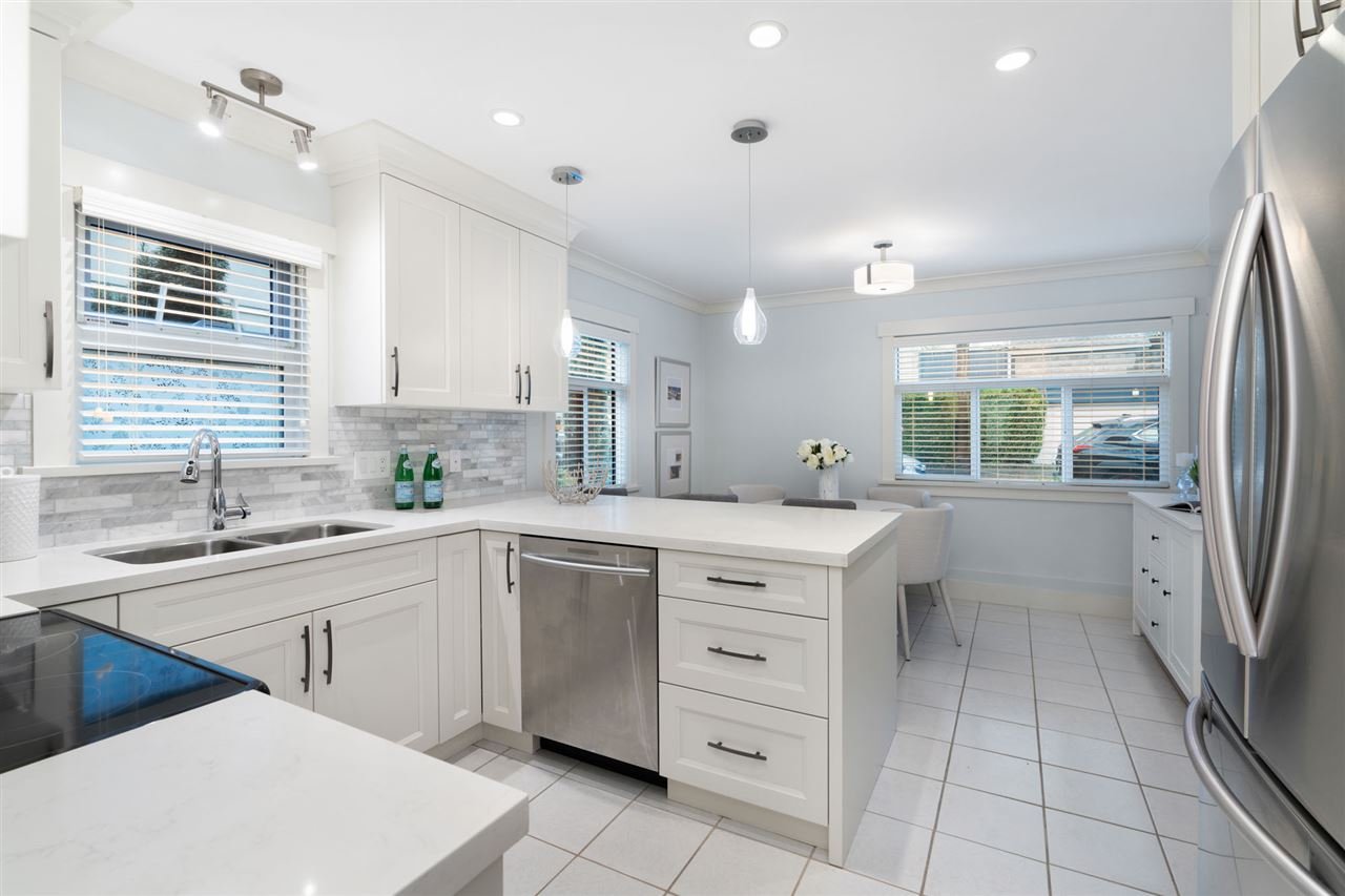 38-889 Tobruck Avenue, North Vancouver