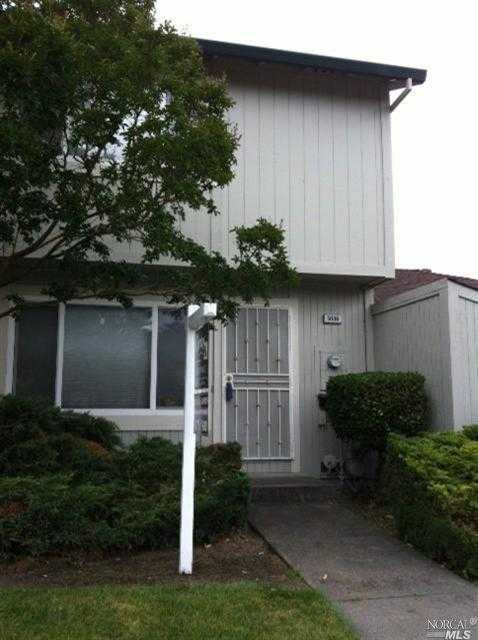 5038 Charmian Dr