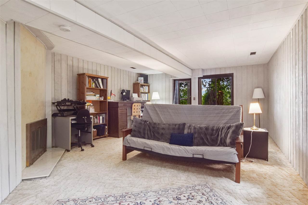 320 Bayview Rd