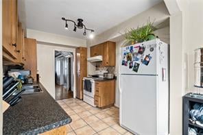 337 Moss St