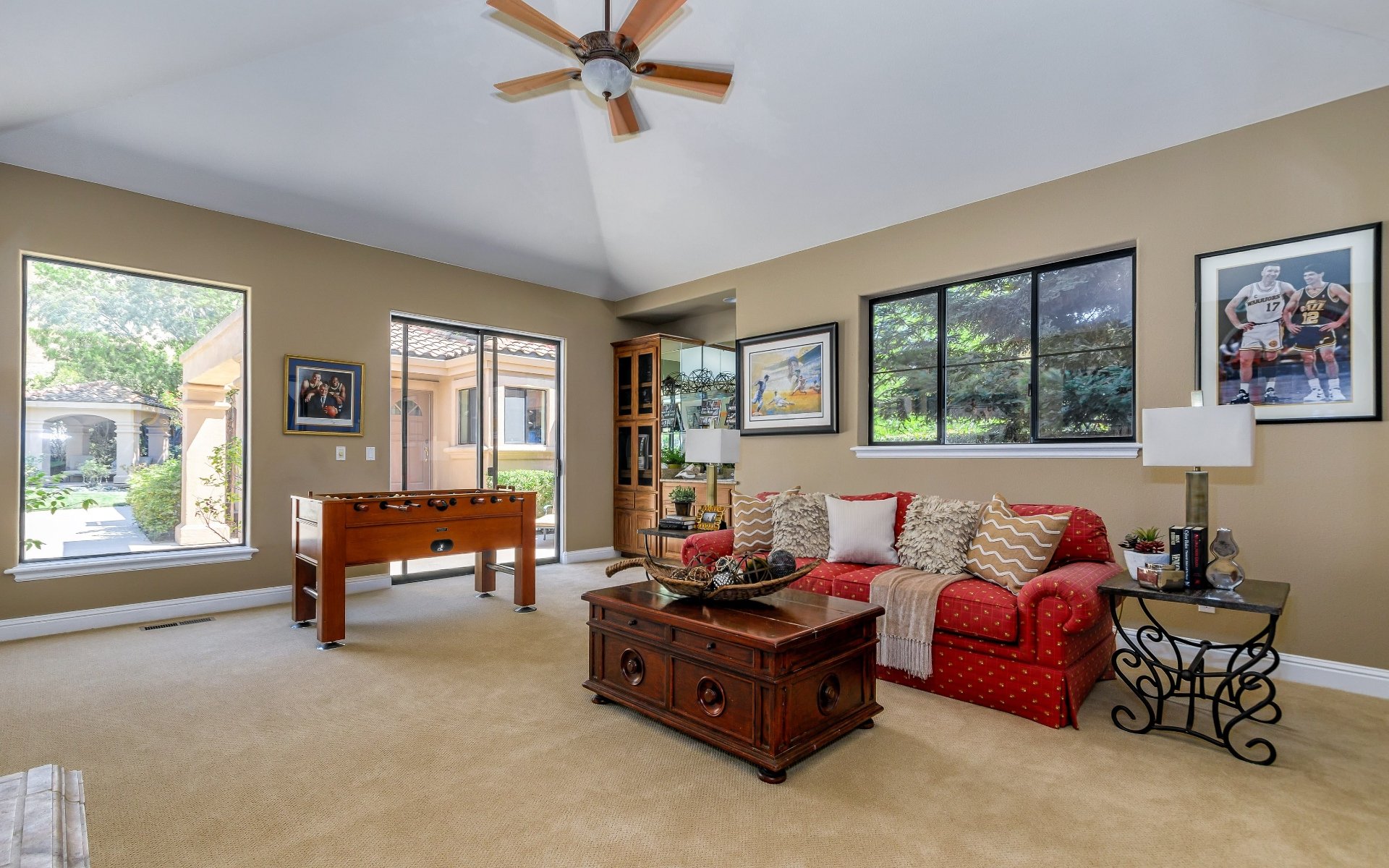 116 Laurelwood Dr
