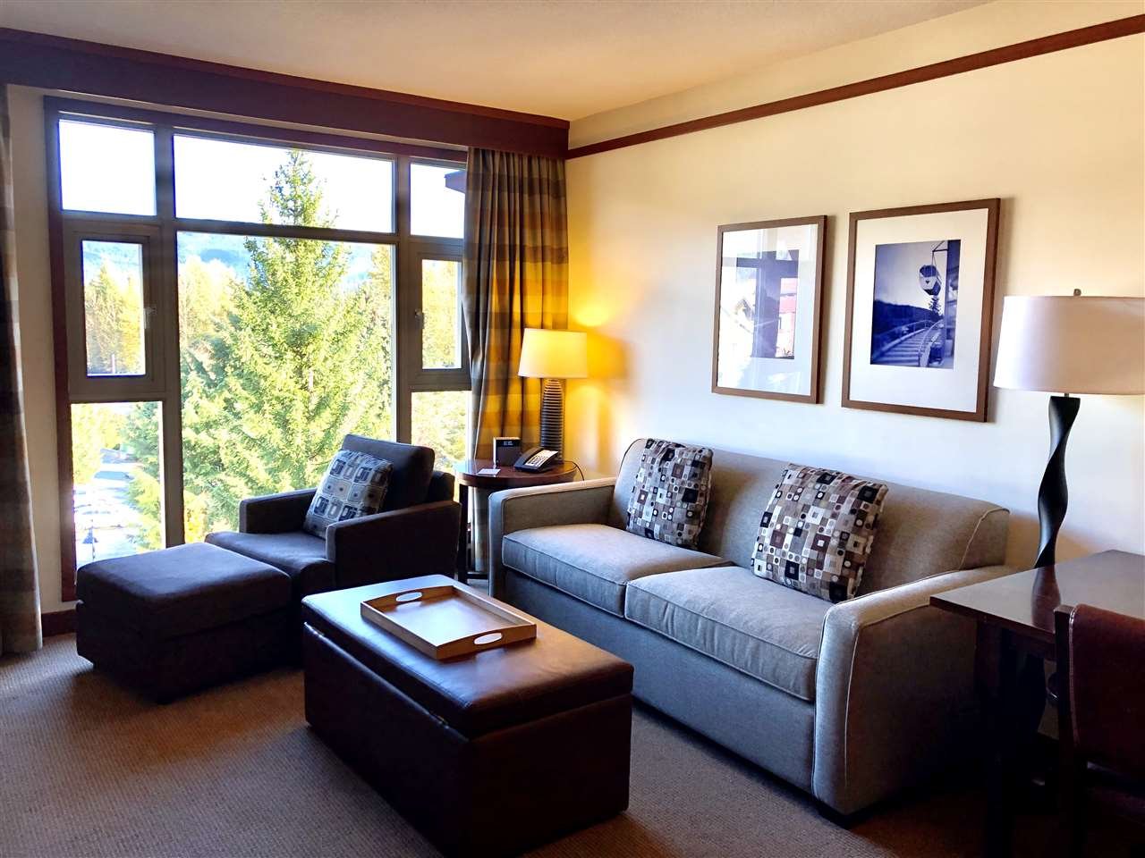 4299 Blackcomb Wy
