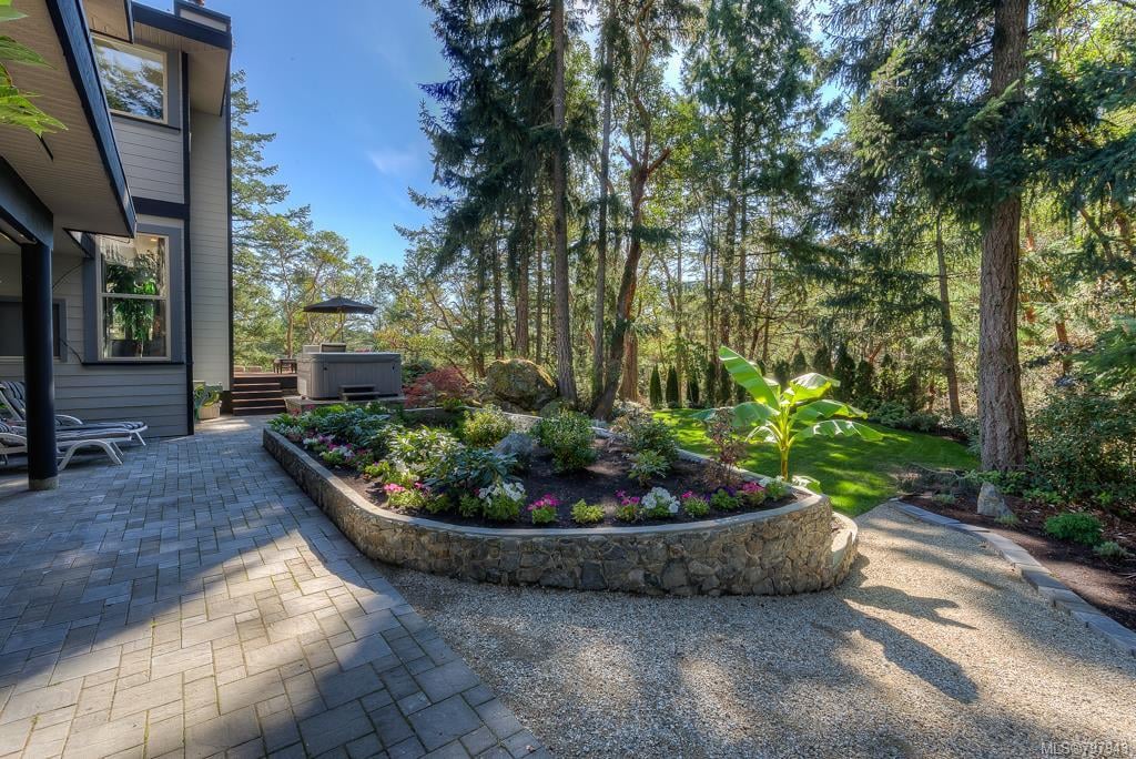 1219 Millstream Rd