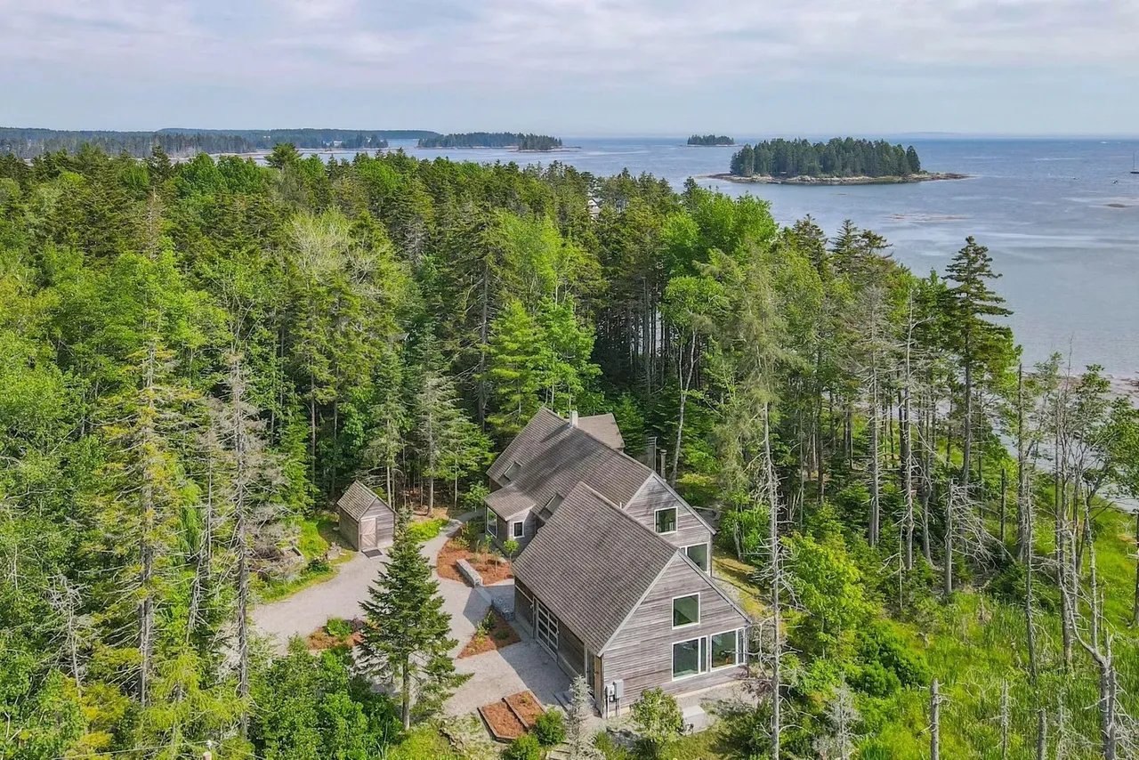 Newly Priced: 133 Scraggle Point Road, St. George, ME 04859 – $865,000