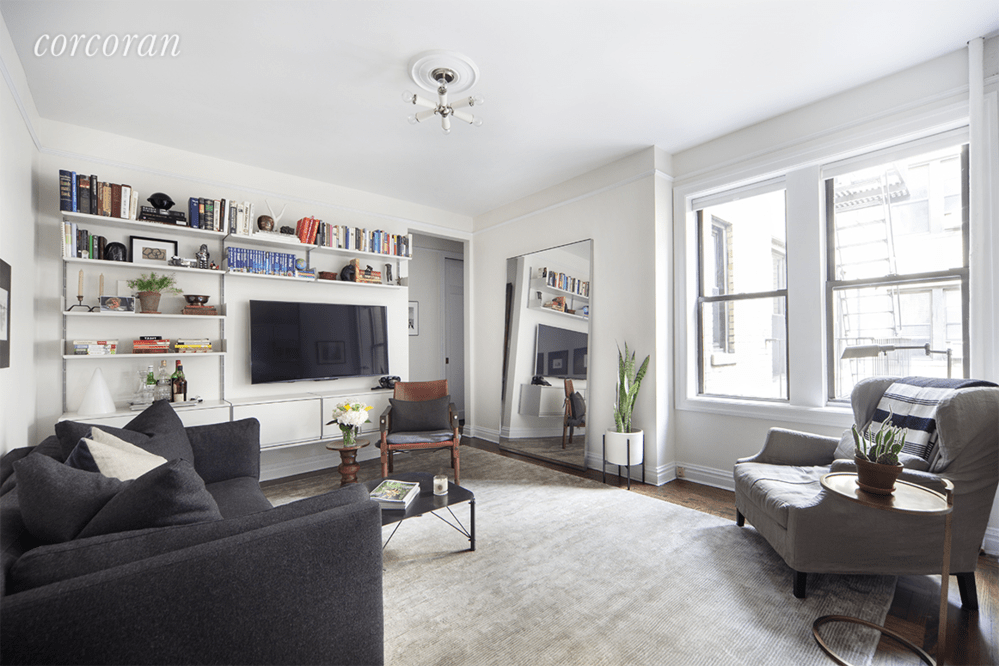 67 Morton St Unit: 4A