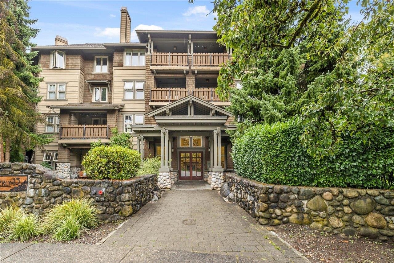 207-15 Smokey Smith Pl