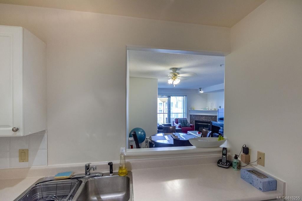 312-29 Songhees Rd