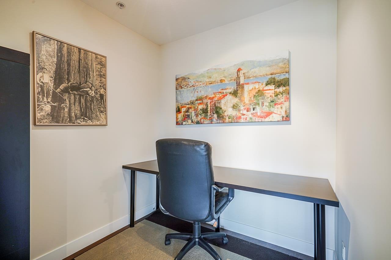 308-15735 Croydon Dr
