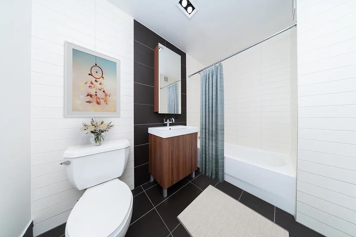 116 John Street, Apt 1811
