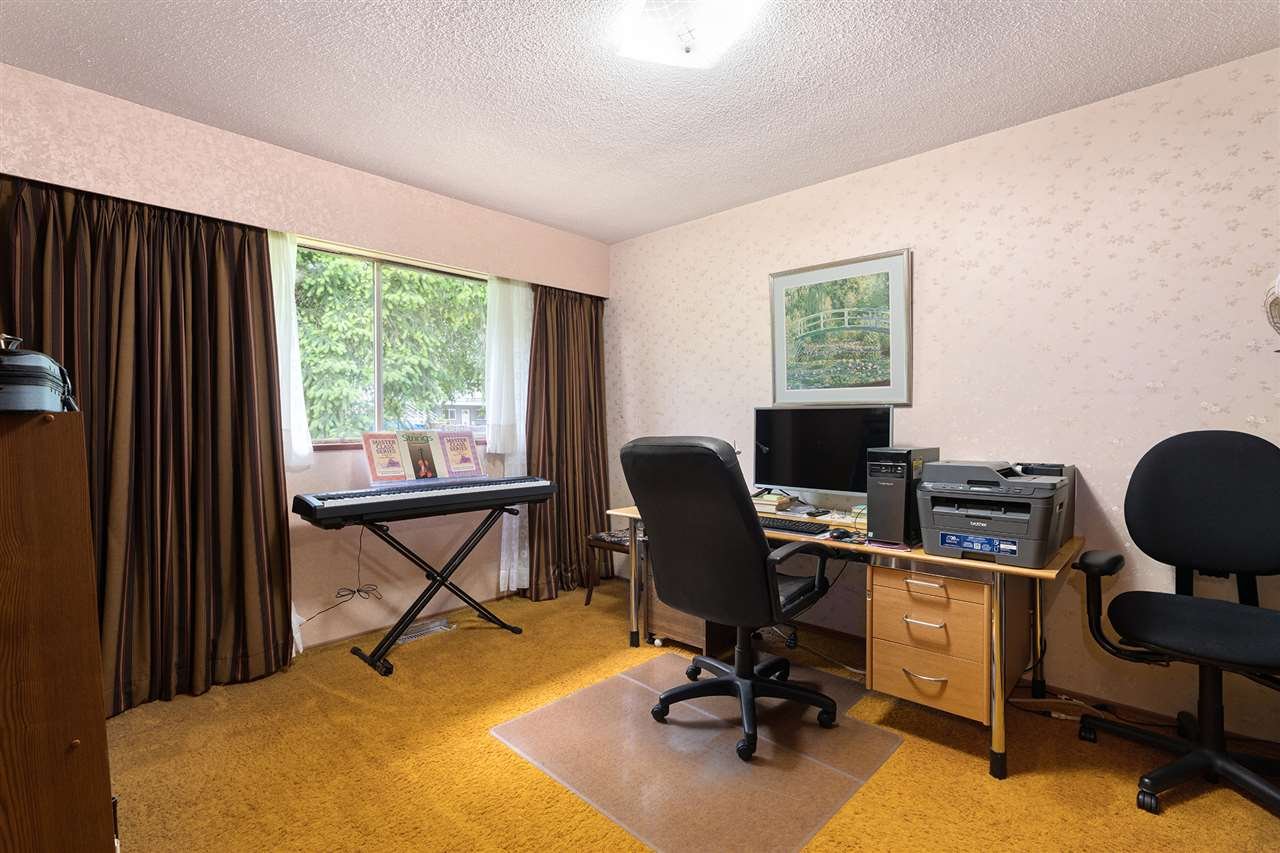 1143 Dansey Avenue, Coquitlam