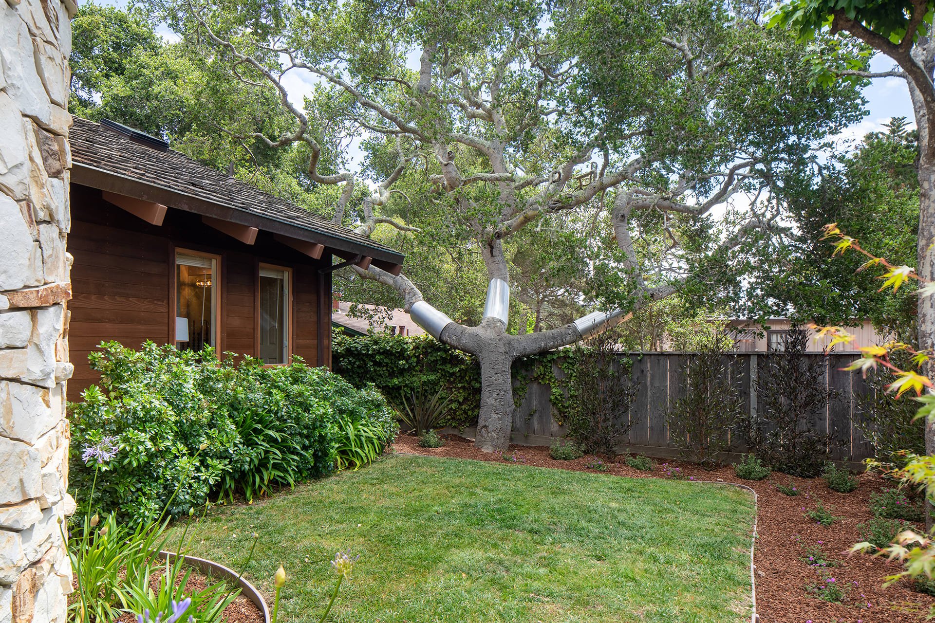 Downtown Carmel Living- San Carlos 4 SE of 12th