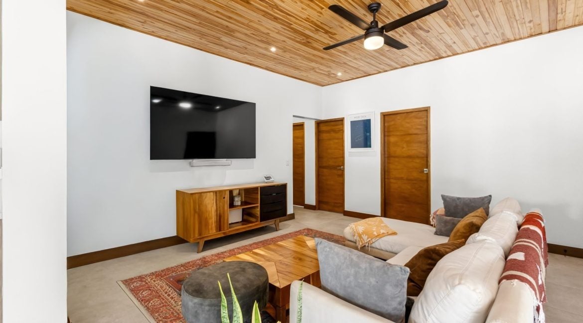 Solar Home With Guest Casitas, Tamarindo, Guanacaste
