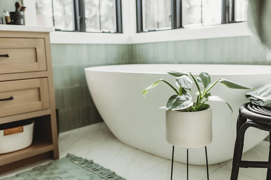 House Tour: Tasteful Transitional