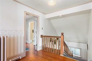 1051 Leslie Dr