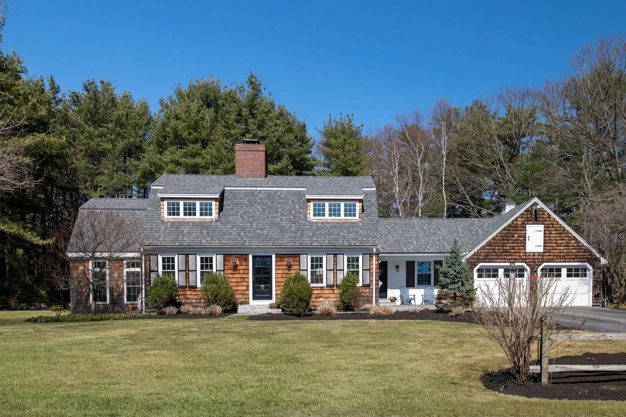 Home for Sale – 15 Hedgerow Drive, Falmouth, ME – $875,000