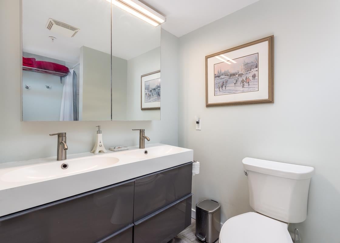 112-1466 Pemberton Ave