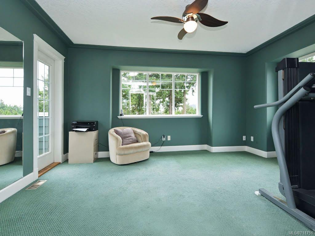701 Highlands Park Terr