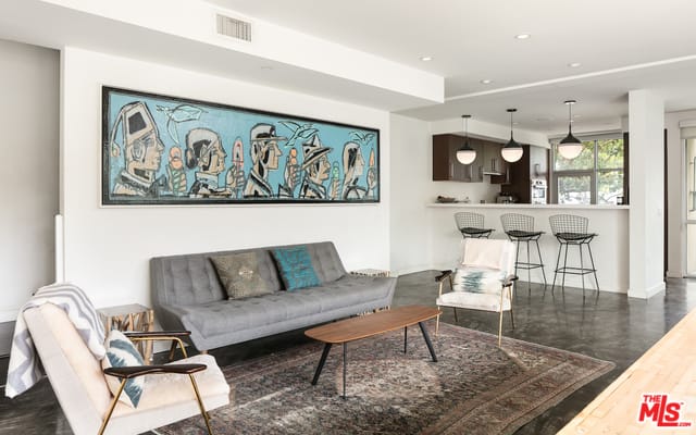 125 Pacific St #1