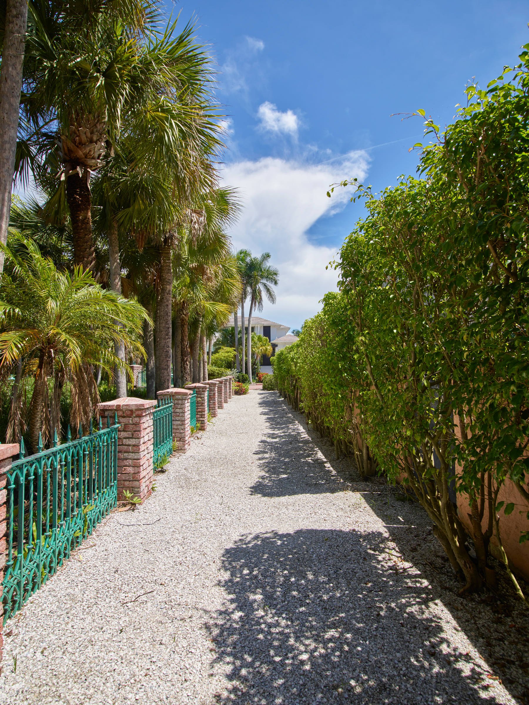 GORDON DRIVE ESTATES