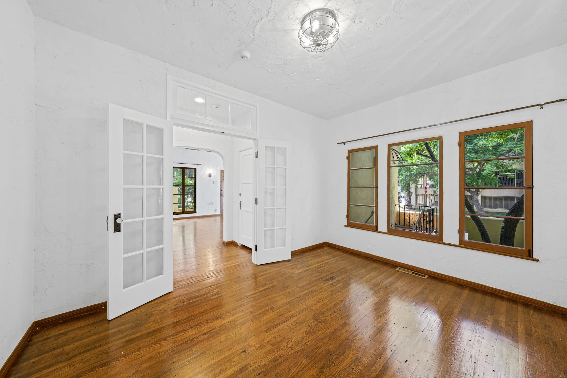 9027 Alden Dr, West Hollywood Adjacent