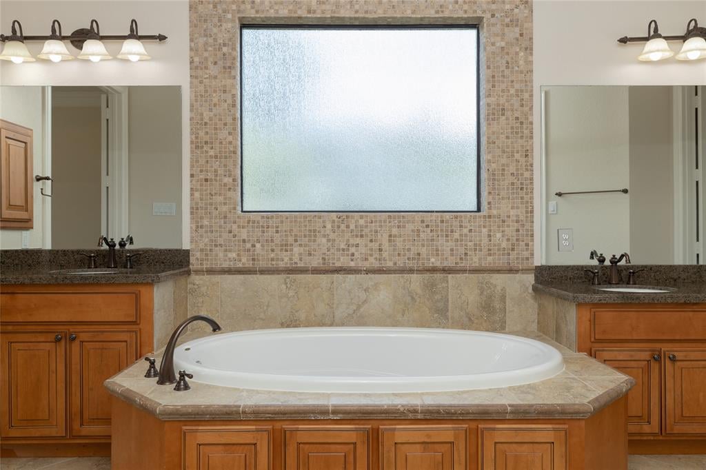 3311 Prestwick Square