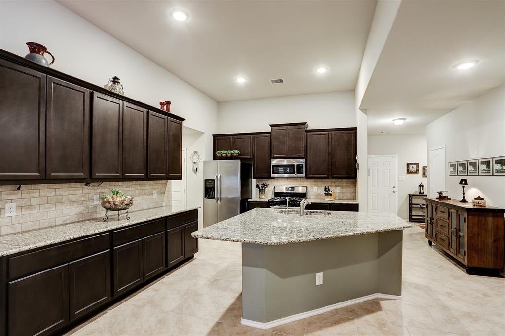 23811 Rivage Ridge