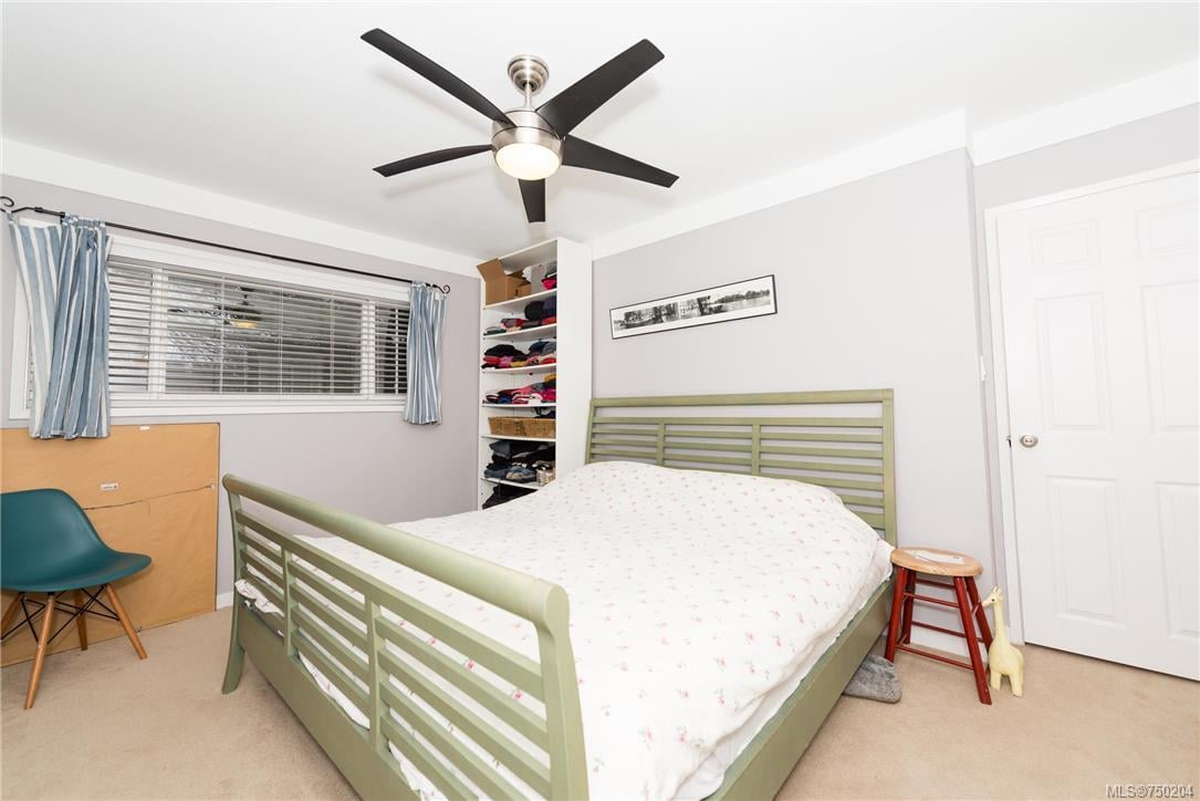 3910 Ansell Rd, Saanich