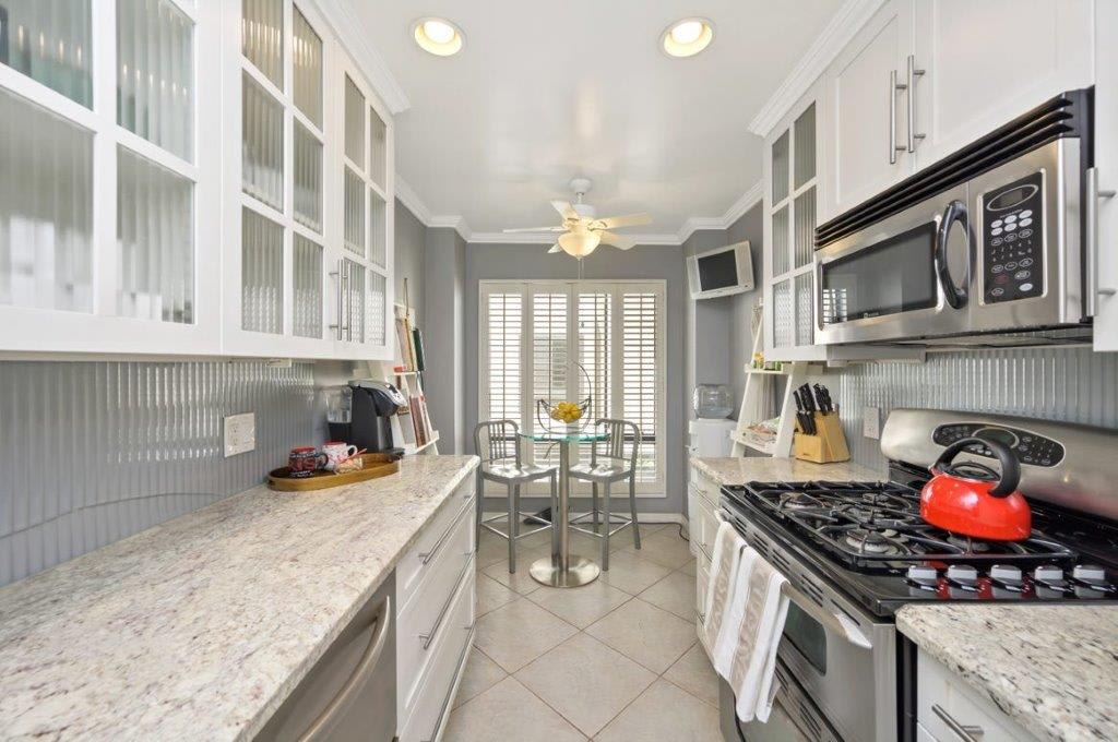 15239 Magnolia Blvd C Sherman Oaks, CA