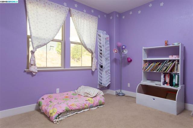 6013 Old Quarry Loop, Oakland, CA 94605