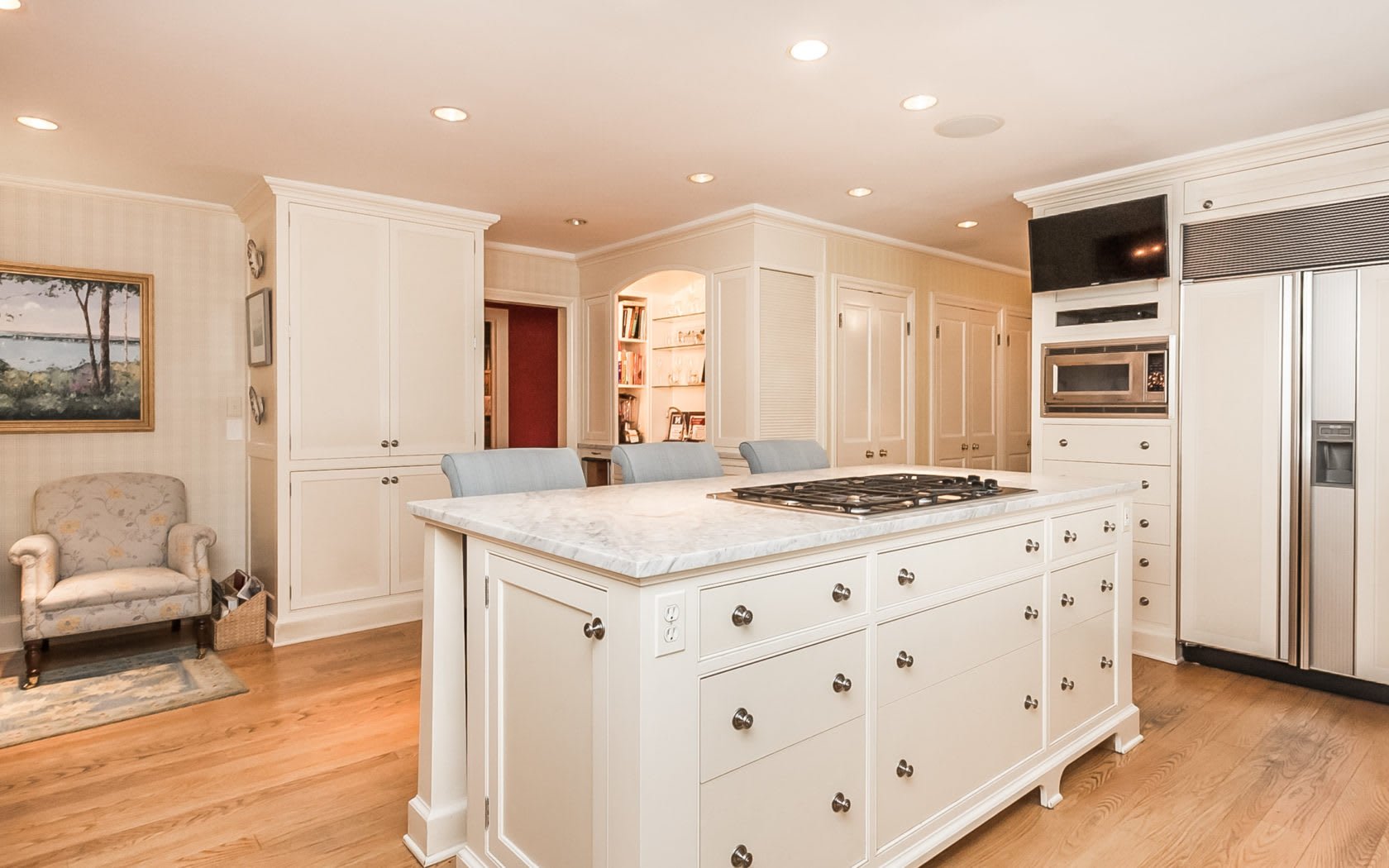 301 Golf Course Rd