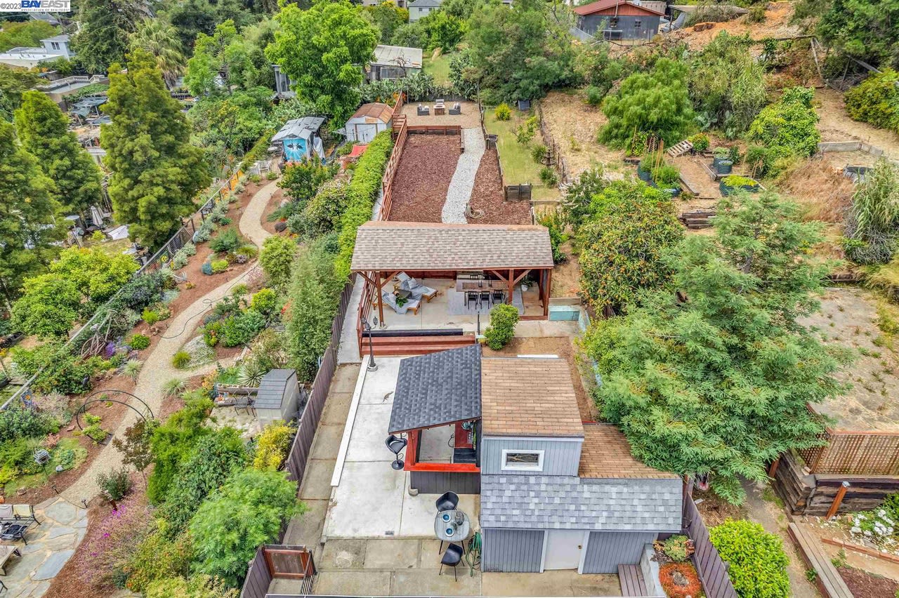4001 Maybelle Ave
