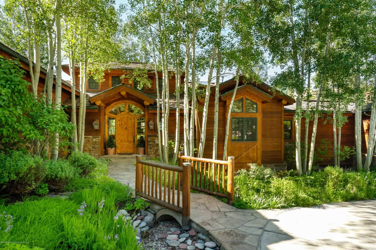 179 Saddleback Ln