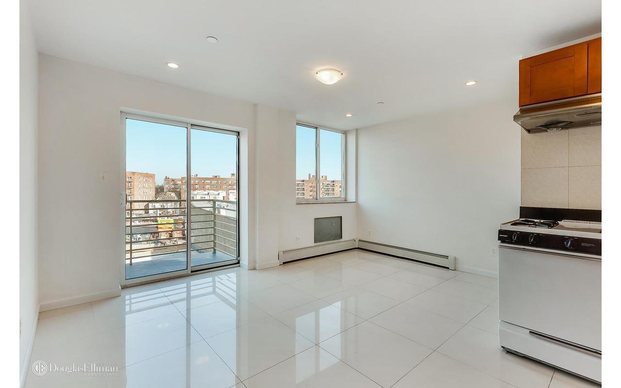 145 Kenilworth Pl, #6B