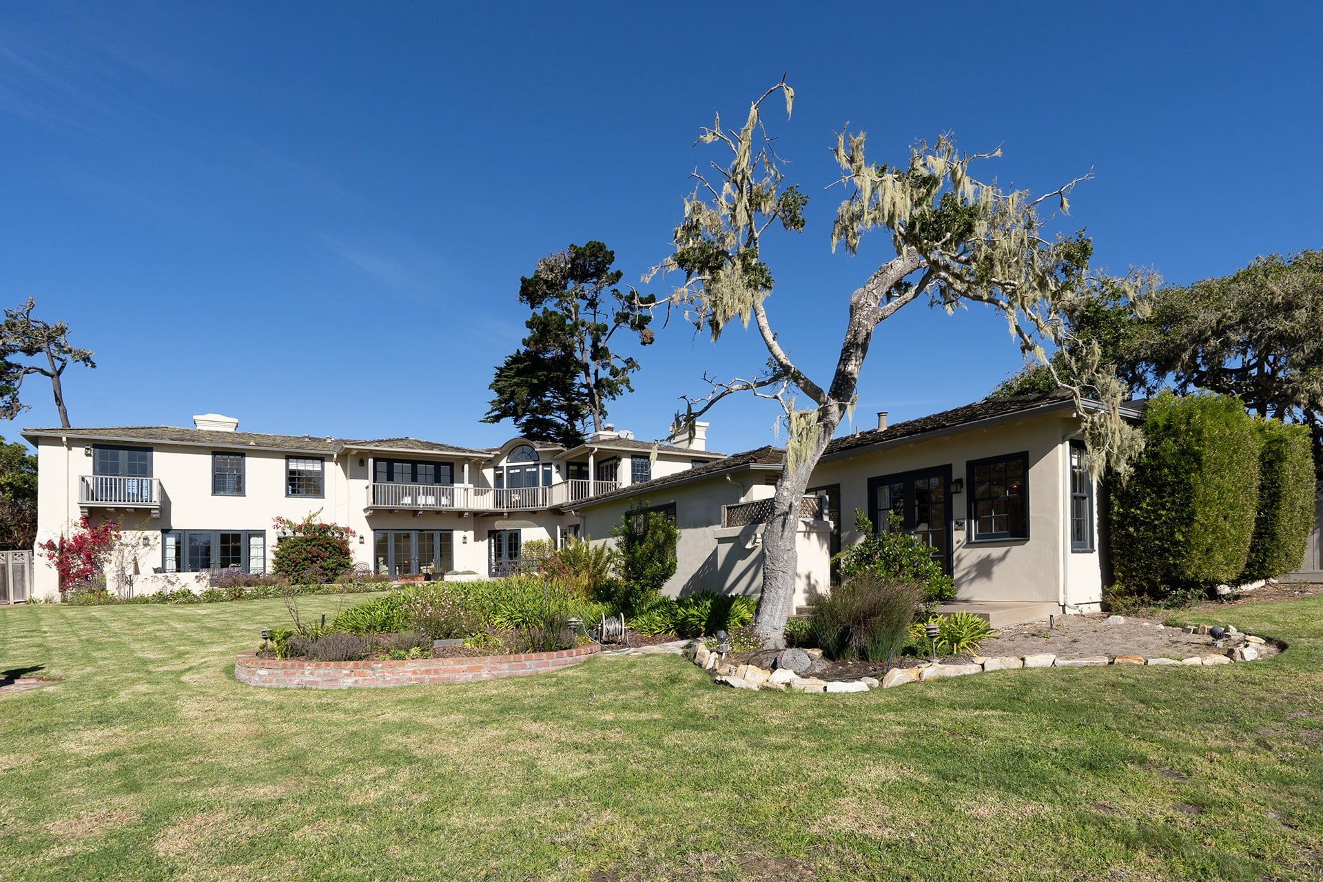 Ondulado Estate - Luxury Rental