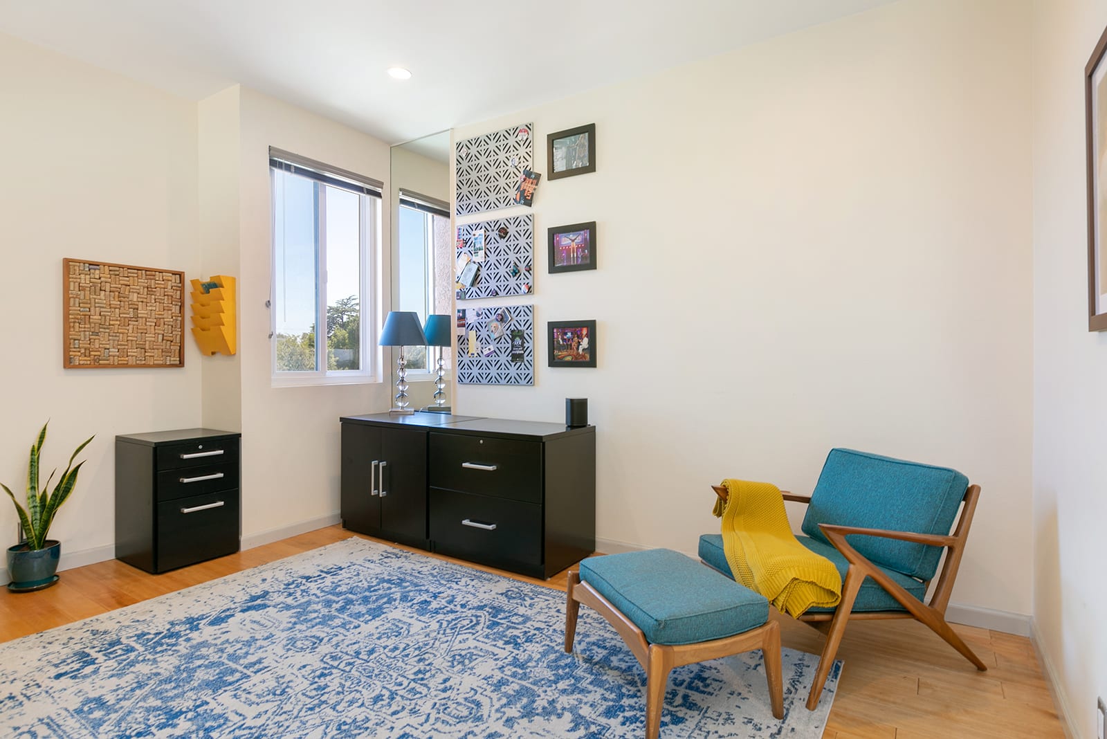 Top-floor Residence in Griffith Park
