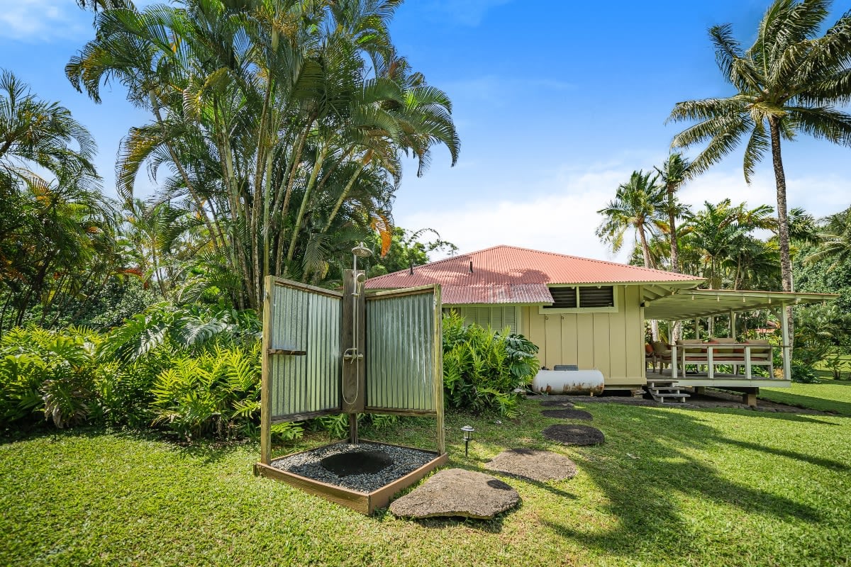 NEW LISTING: 3573 Anini Rd, Unit G Kilauea, HI 96754