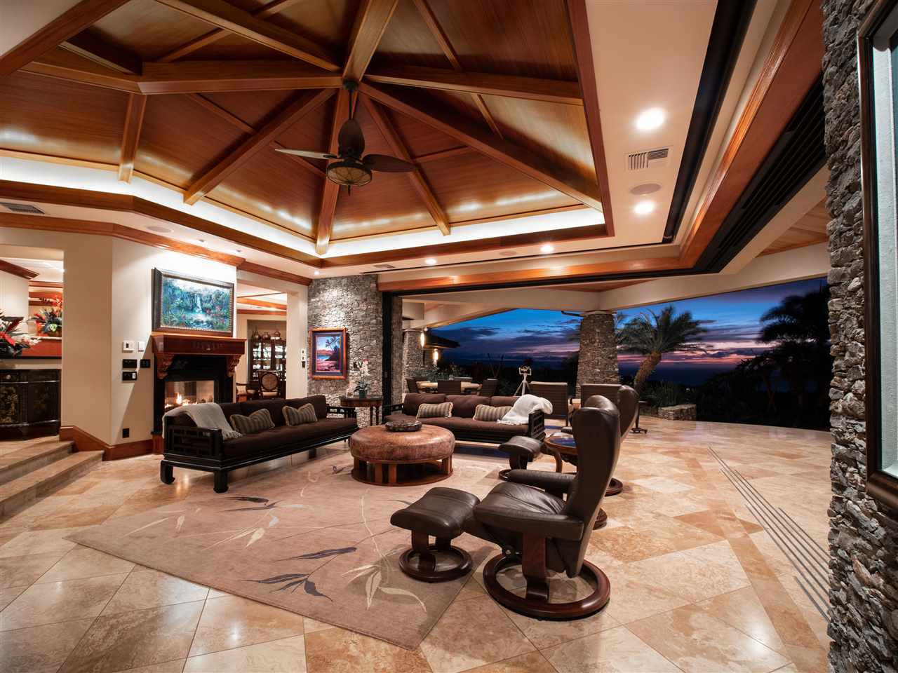 212 Kalaunu Way