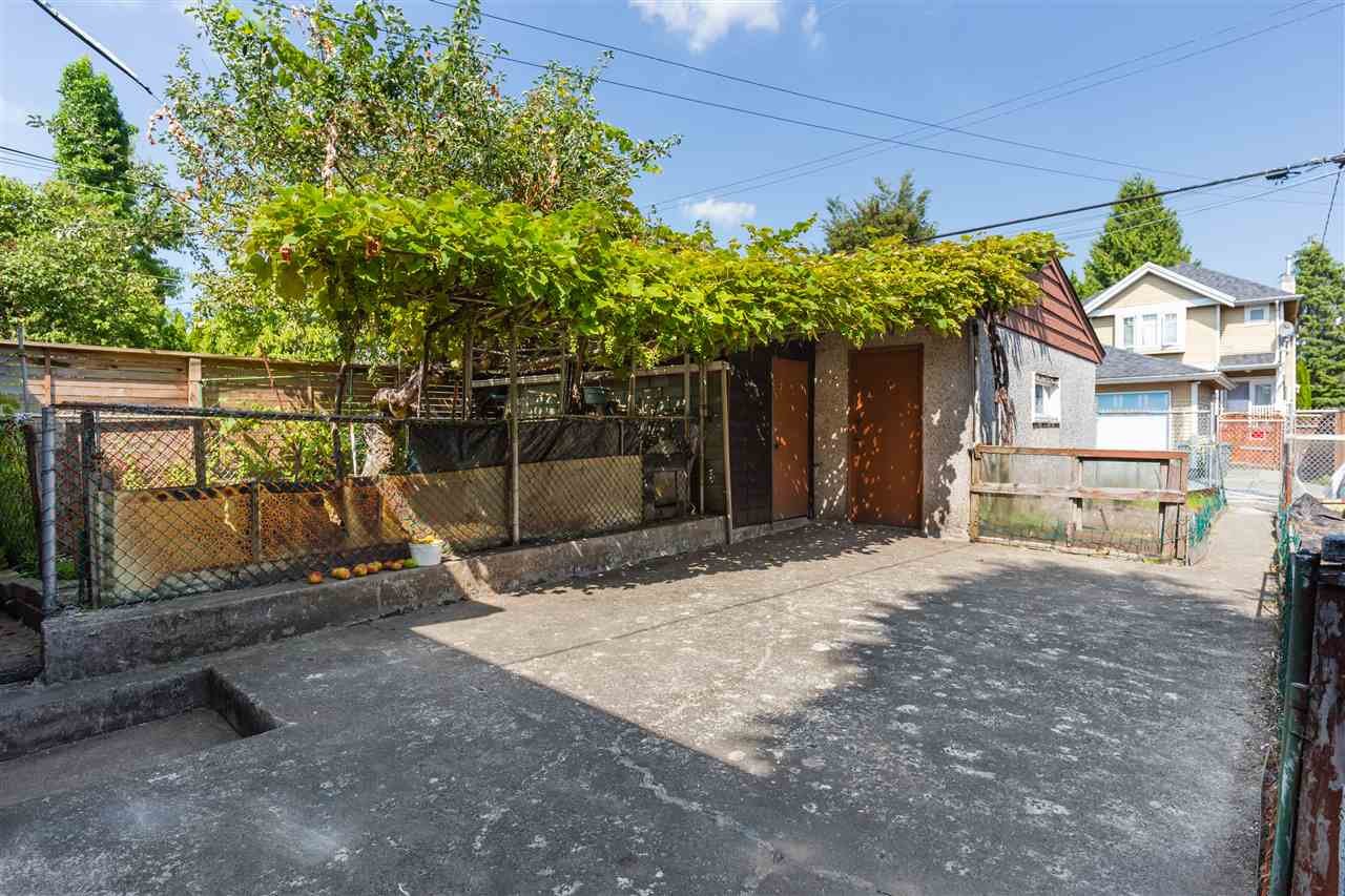 959 E 13th Ave