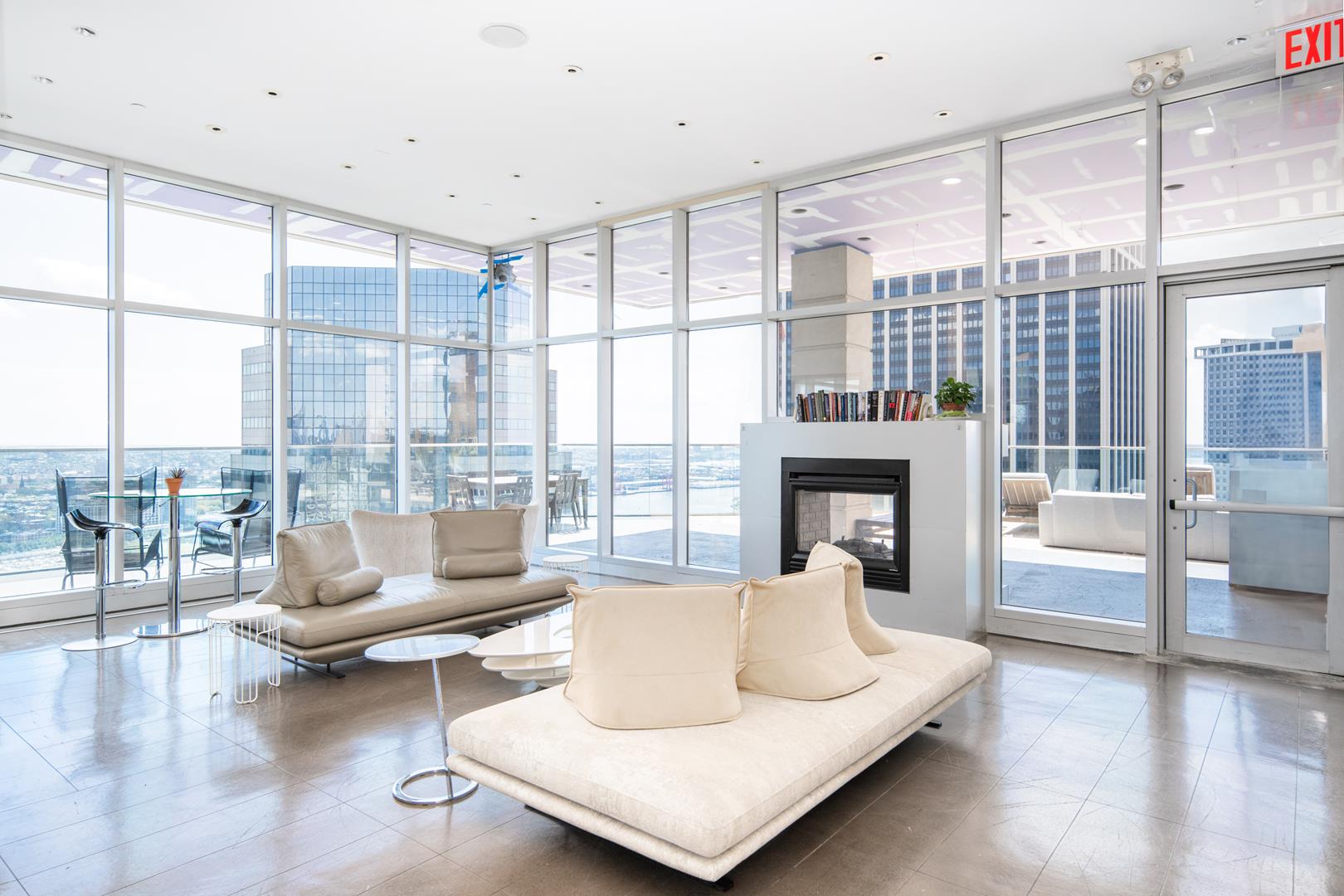 75 Wall Street, Apt 19-R