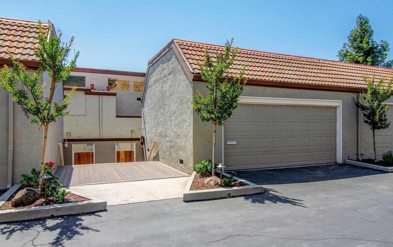 1037 Alta Mesa Dr